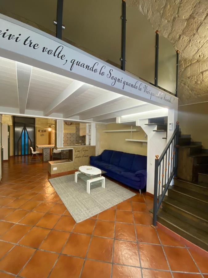 Dimora In Centro Bed and Breakfast Trani Esterno foto
