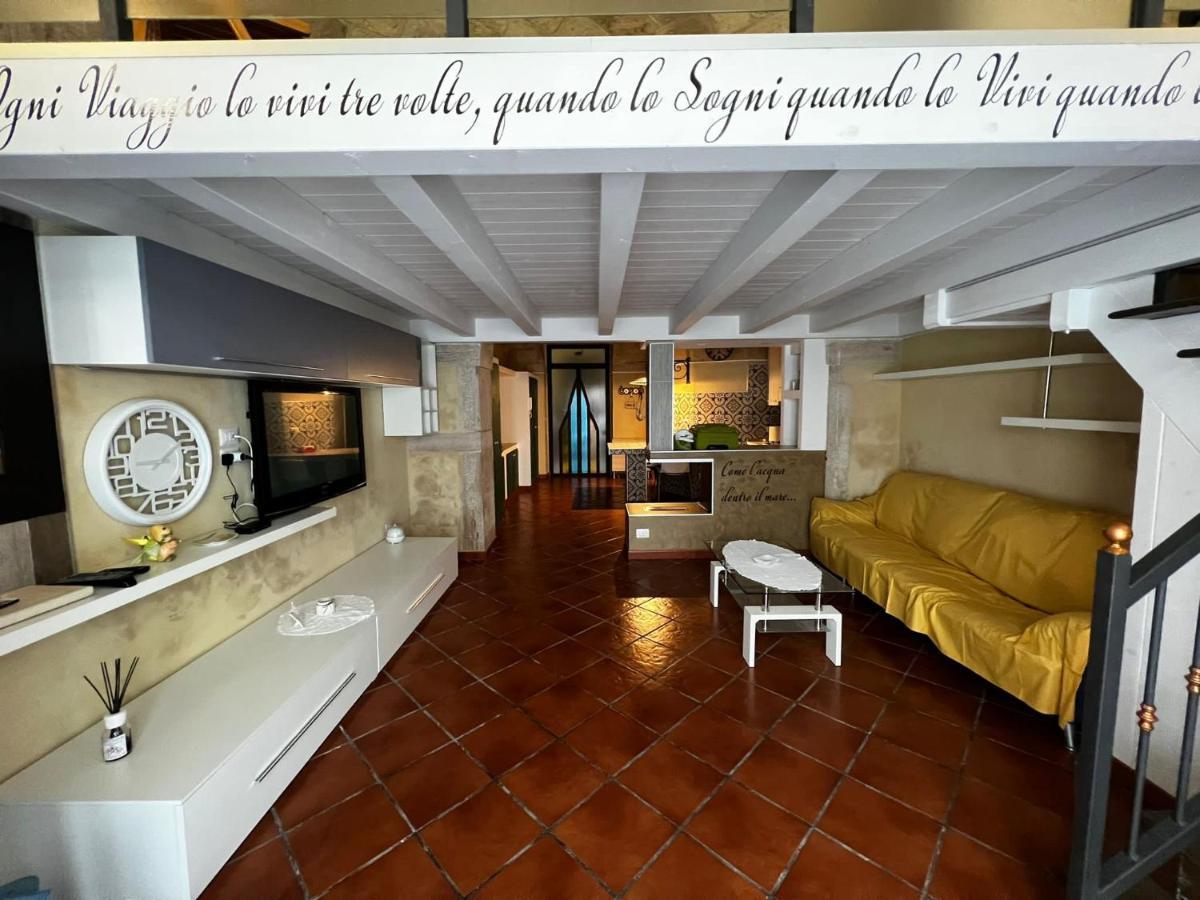 Dimora In Centro Bed and Breakfast Trani Esterno foto